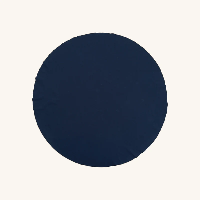 Nappe en coton bleue marine chez The Cool Republic