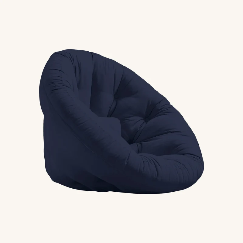 Fauteuil bleu marine chez The Cool Republic