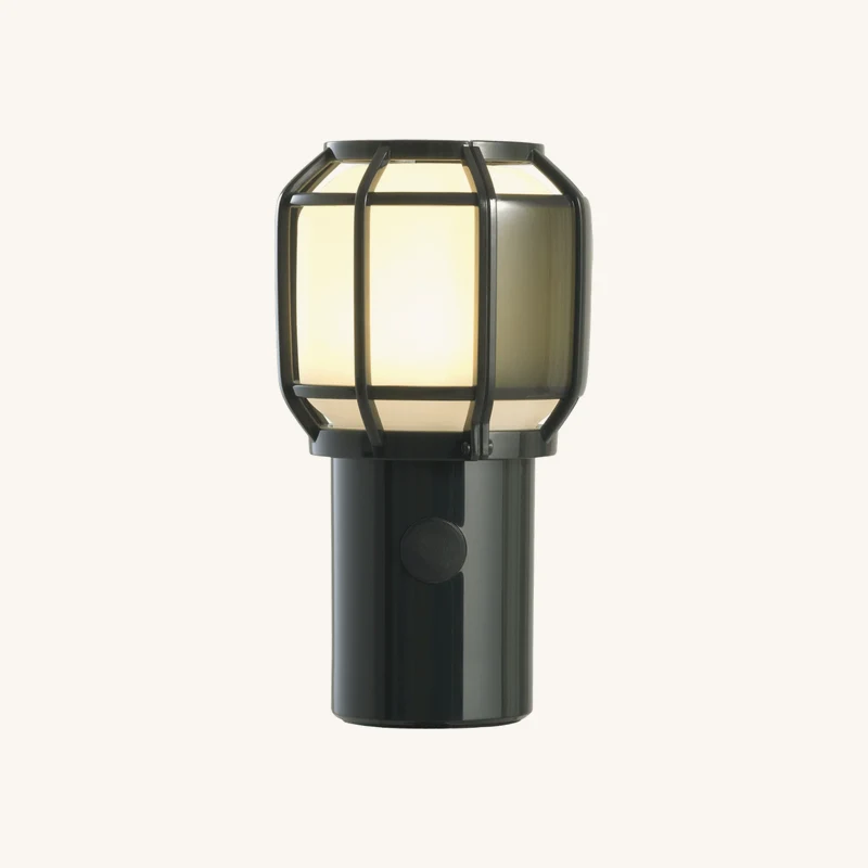 Lampe sans fil en polycarbonate vert chez The Cool Republic