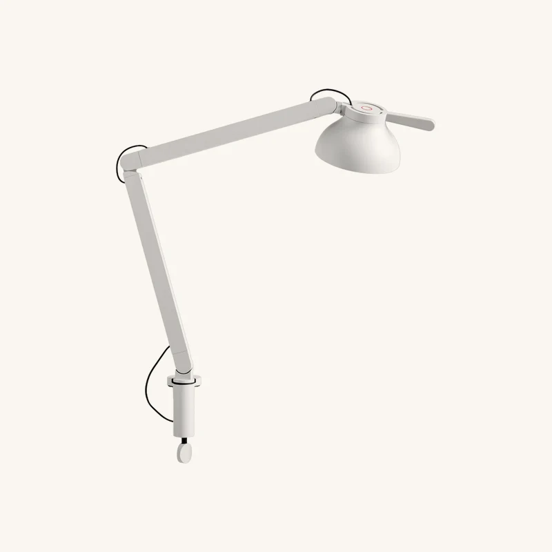 Lampe de bureau à pince blanche chez The Cool Republic
