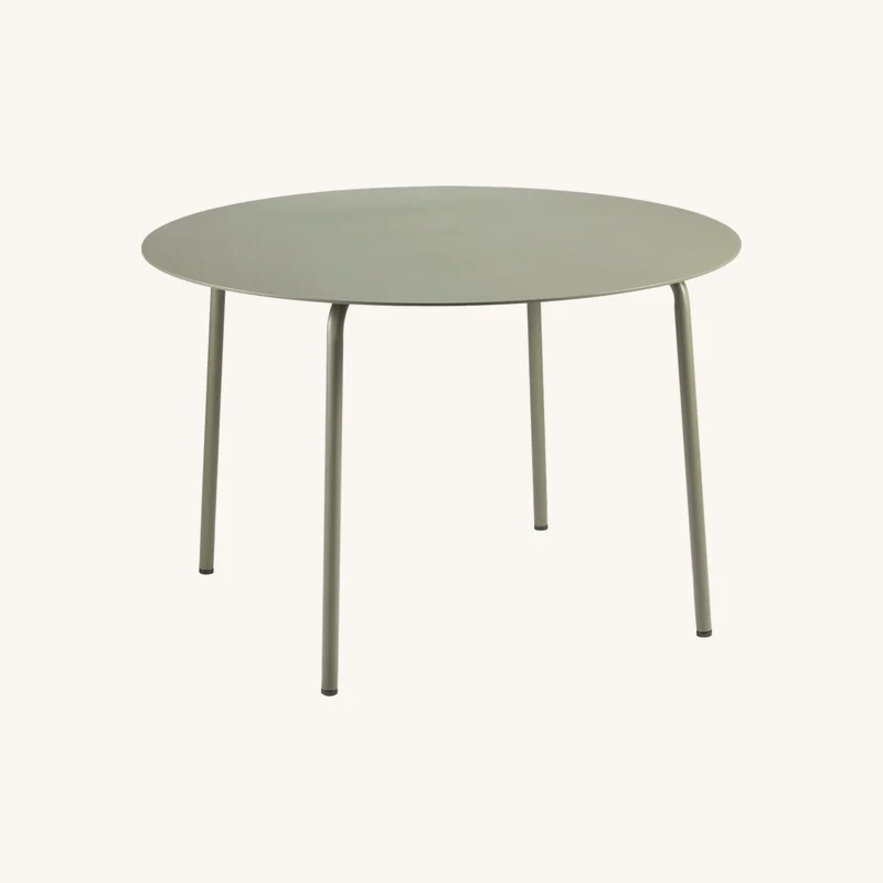 Table à manger ronde en aluminium verte chez The Cool Republic