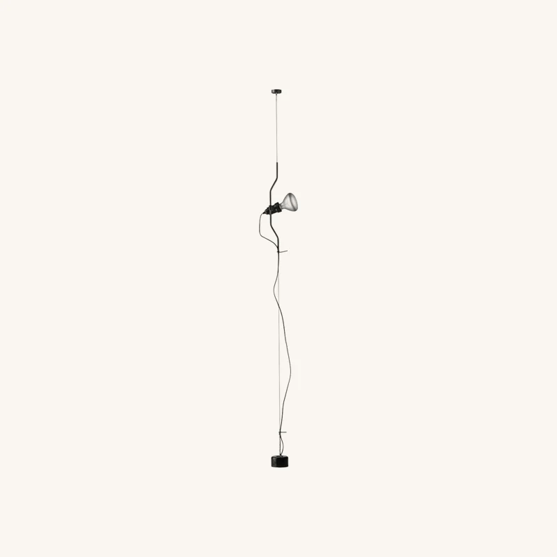 Lampadaire design noir chez The Cool Republic