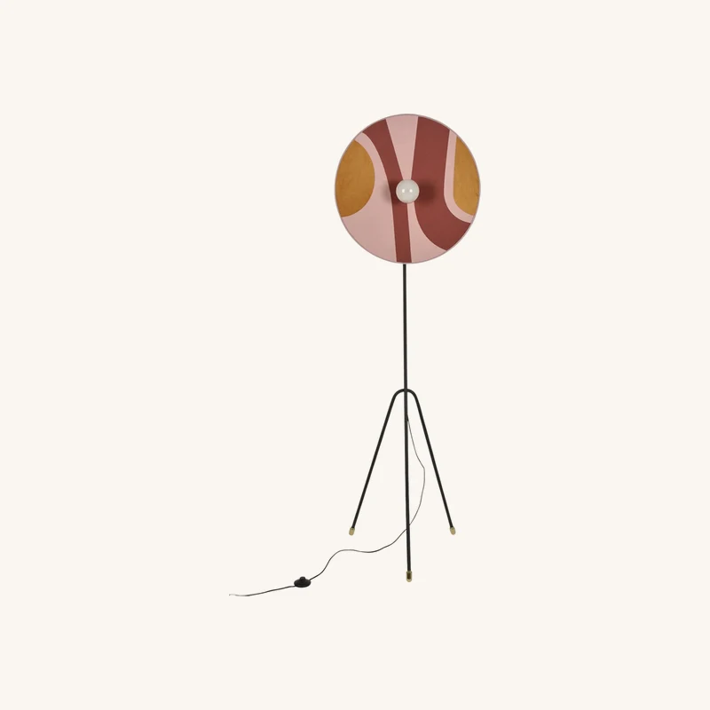 Lampadaire en métal seventies rose chez The Cool Republic