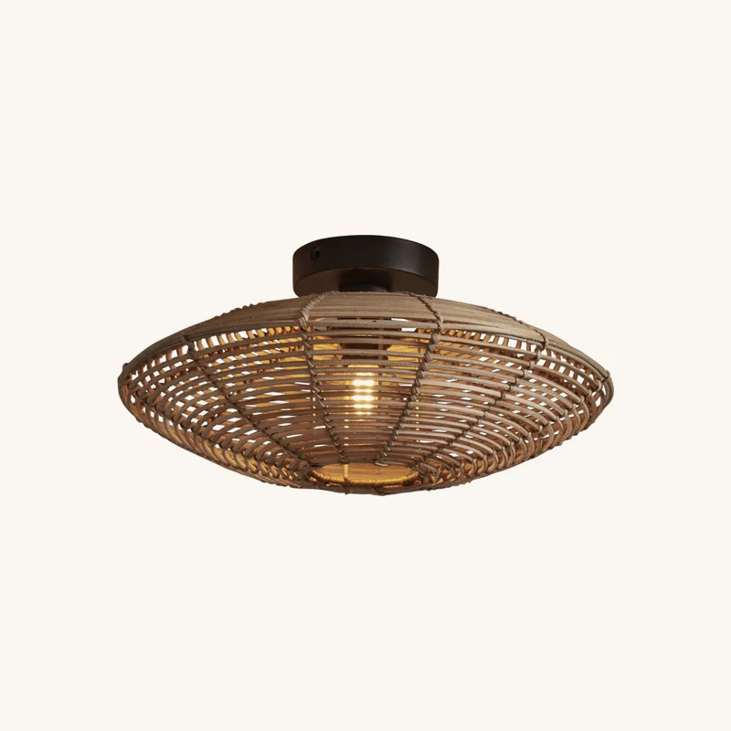 Plafonnier en rotin naturel chez The Cool Republic