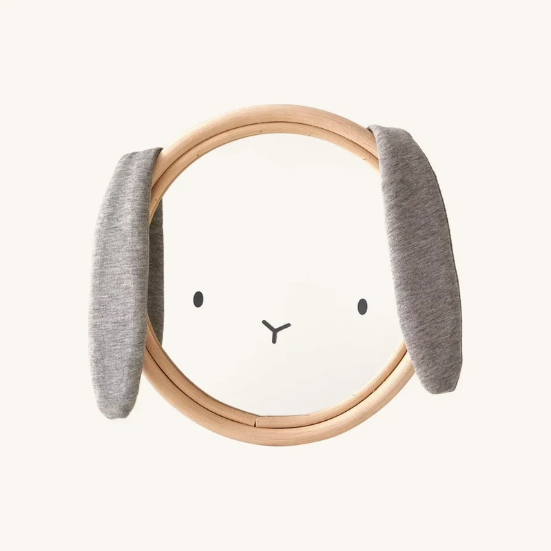 Miroir Lapin tissu et rotin gris chiné chez Vertbaudet